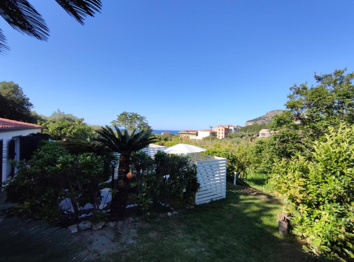 צ'פאלו Villa Martino Apartments מראה חיצוני תמונה